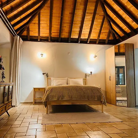 Faro Town House-2